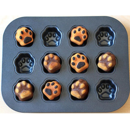 12 Cavity Paw Shape Cake Mold