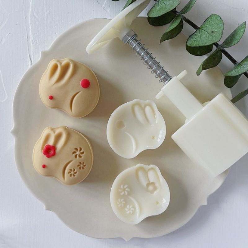 2 Pieces Rabbit Shape Mold