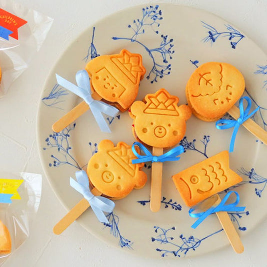 4 Pieces Children's Day Biscuit Mold