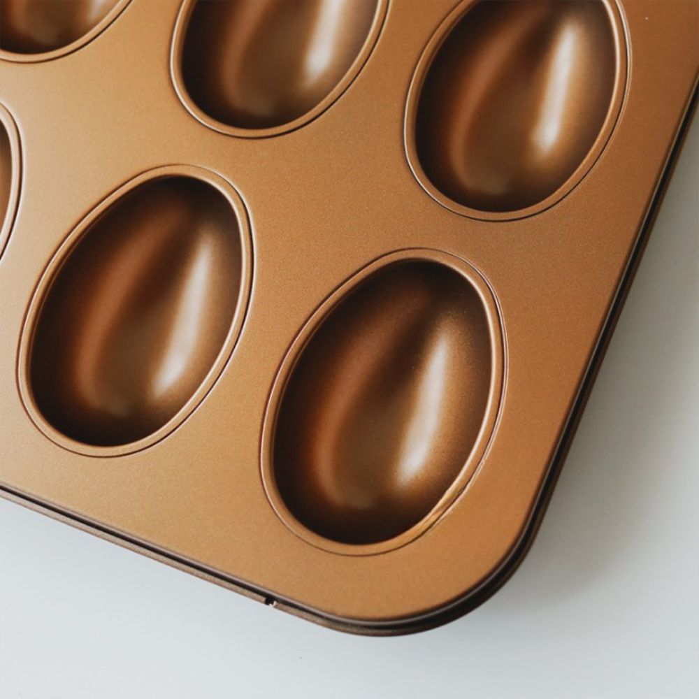 9 Cavity Egg Shape Bakeware Mold