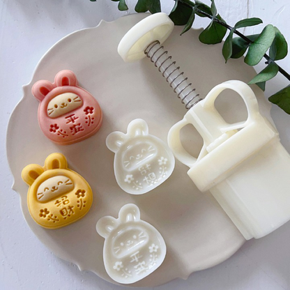 Apple Shape Bunny Mooncake Mold