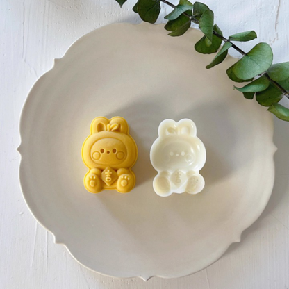 Cartoon Lucky Rabbit Mooncake Mold