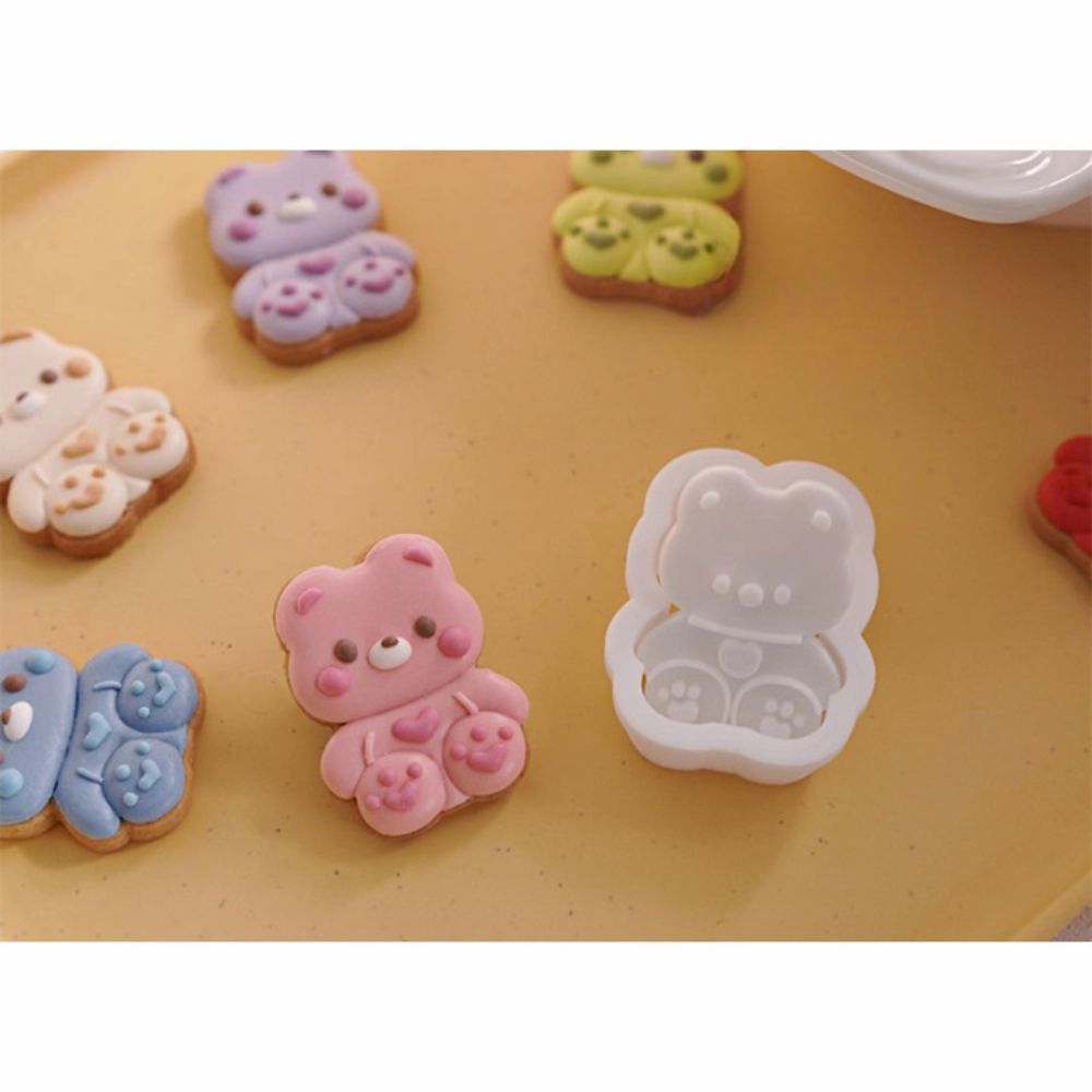 Bear Frosting Cookie Shaper