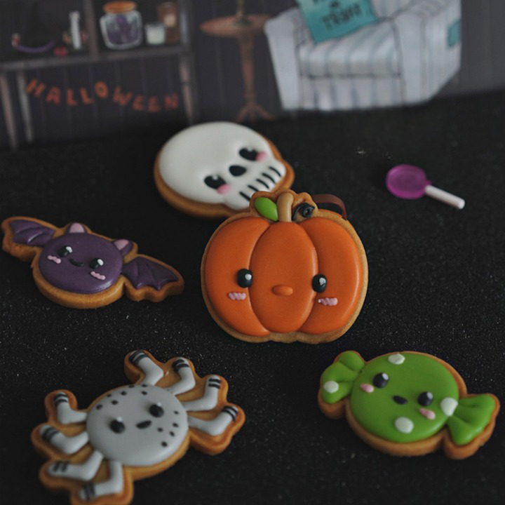 Halloween Cartoon Shaped Cookie Mold