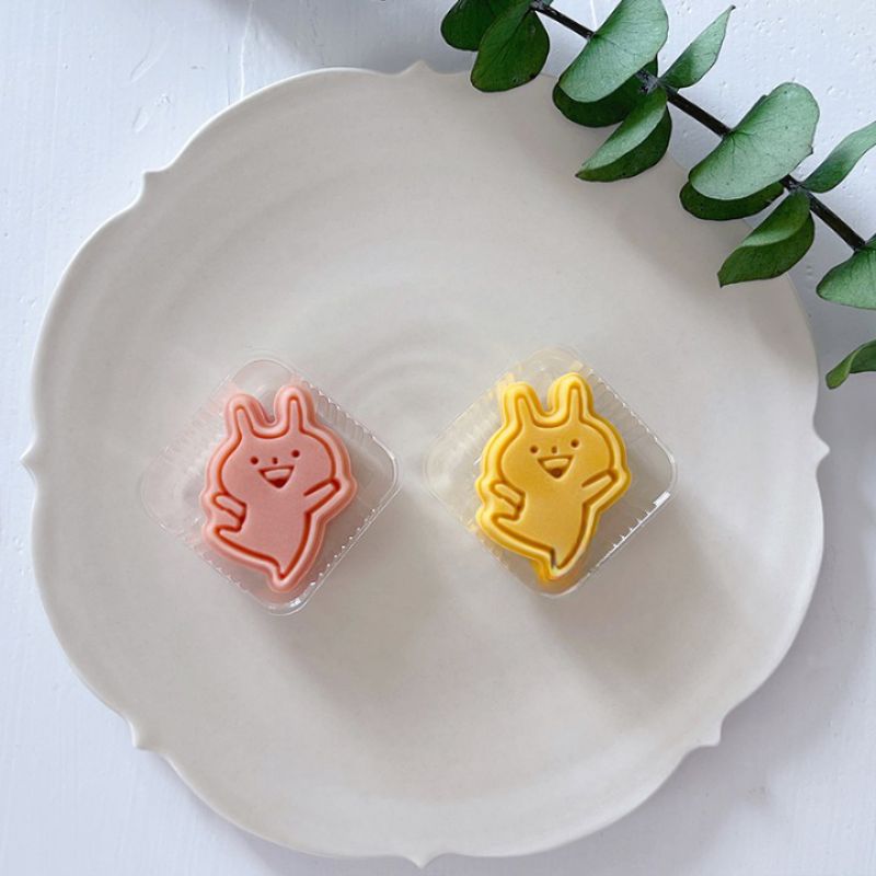 Mini Dancing Rabbit Shape Mold