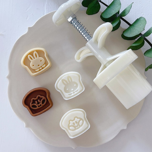 Toast Rabbit And Squirrel Pattern Mooncake Mold