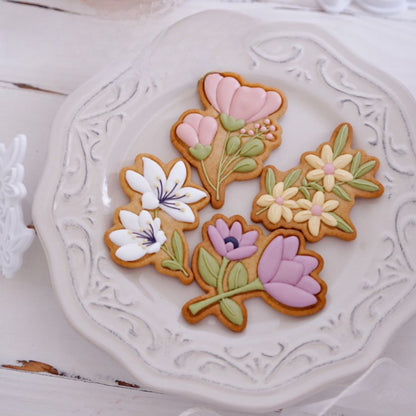 Tulip Shaped Frosted Biscuit Mold