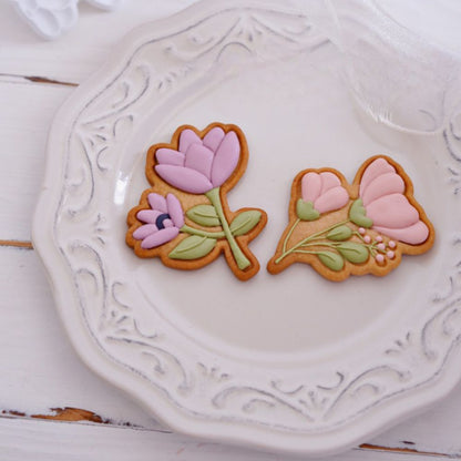 Tulip Shaped Frosted Biscuit Mold