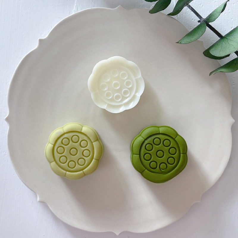 Royal Style Lotus Seed Mooncake Mold