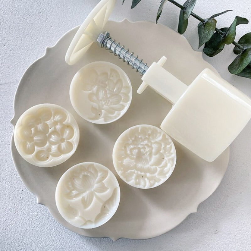 Flower Shape Round Mooncake Mold