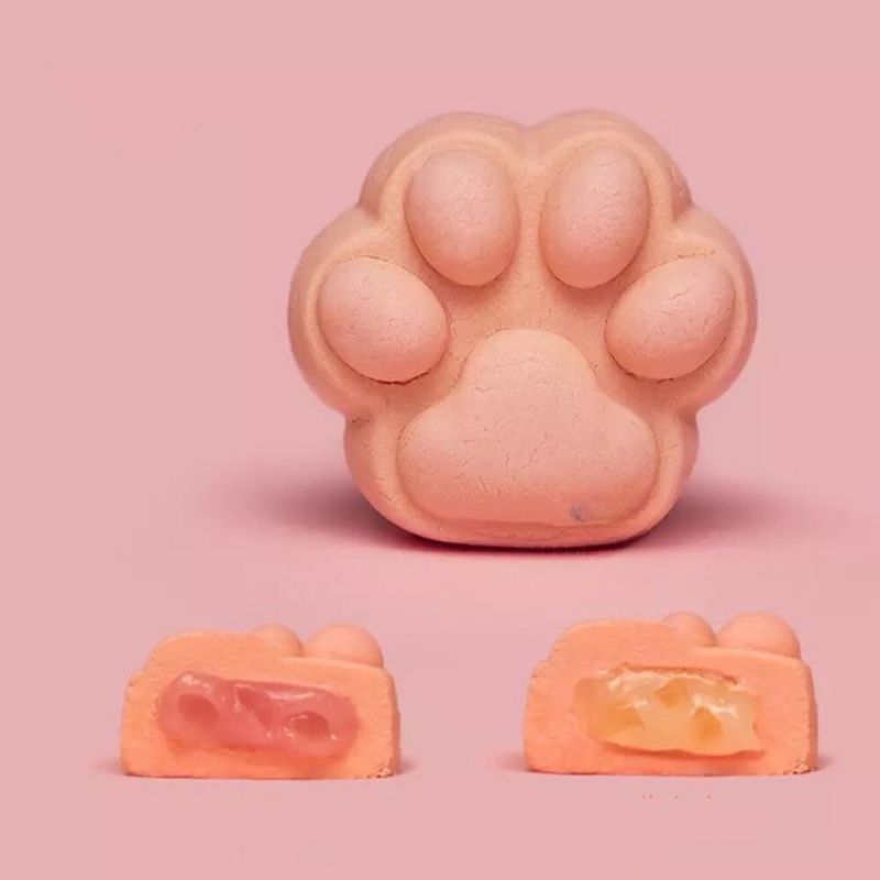 Cat Paw Shape Pastry Mold