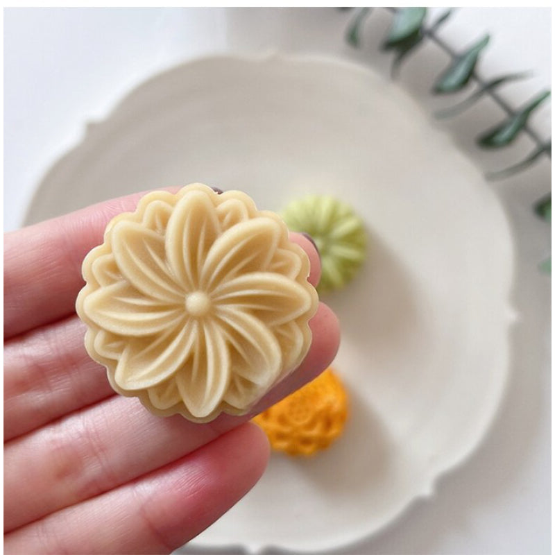 Mini Flower Moon Cake Shape Mold