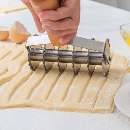 Wooden Handle Manual Noodle Roller Cutter