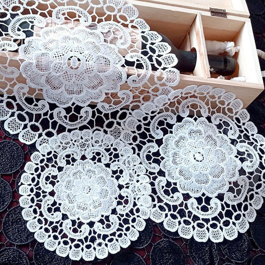 Round Hollow Lace Coaster Mat